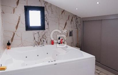 Bahçelievler Mh. Satılık 450m² Ultra Lüks 8+2 Villa