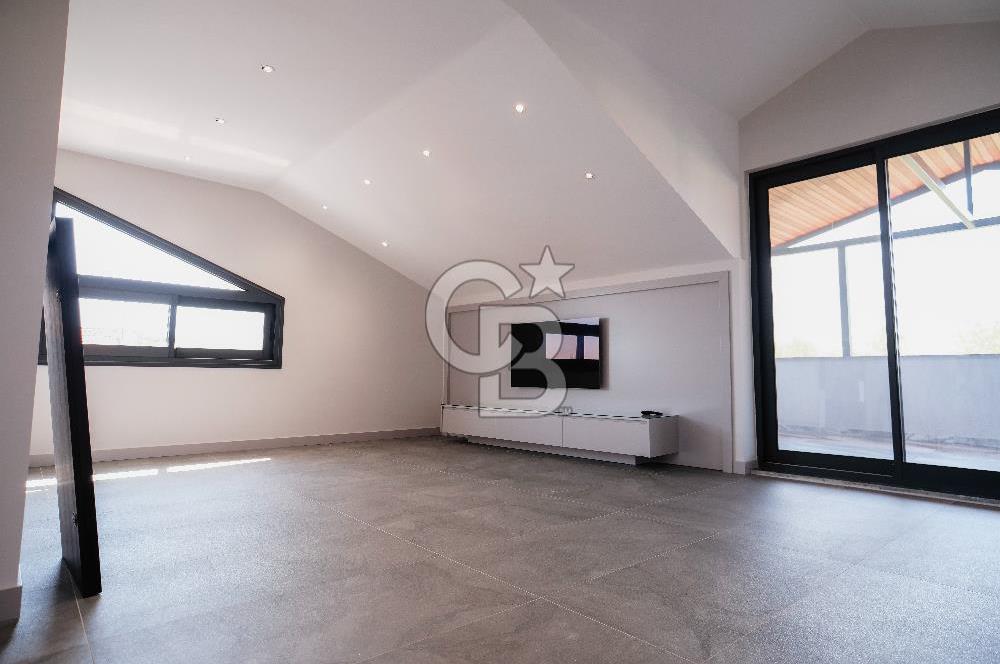 Bahçelievler Mh. Satılık 450m² Ultra Lüks 8+2 Villa