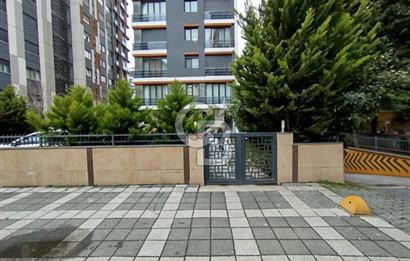 ERENKÖY ETHEM EFENDİ CAD.1 PARALEL 4+1 140 M2 GENÇ BİNA ÇOK ŞIK