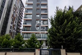 ERENKÖY ETHEM EFENDİ CAD.1 PARALEL 4+1 140 M2 GENÇ BİNA ÇOK ŞIK