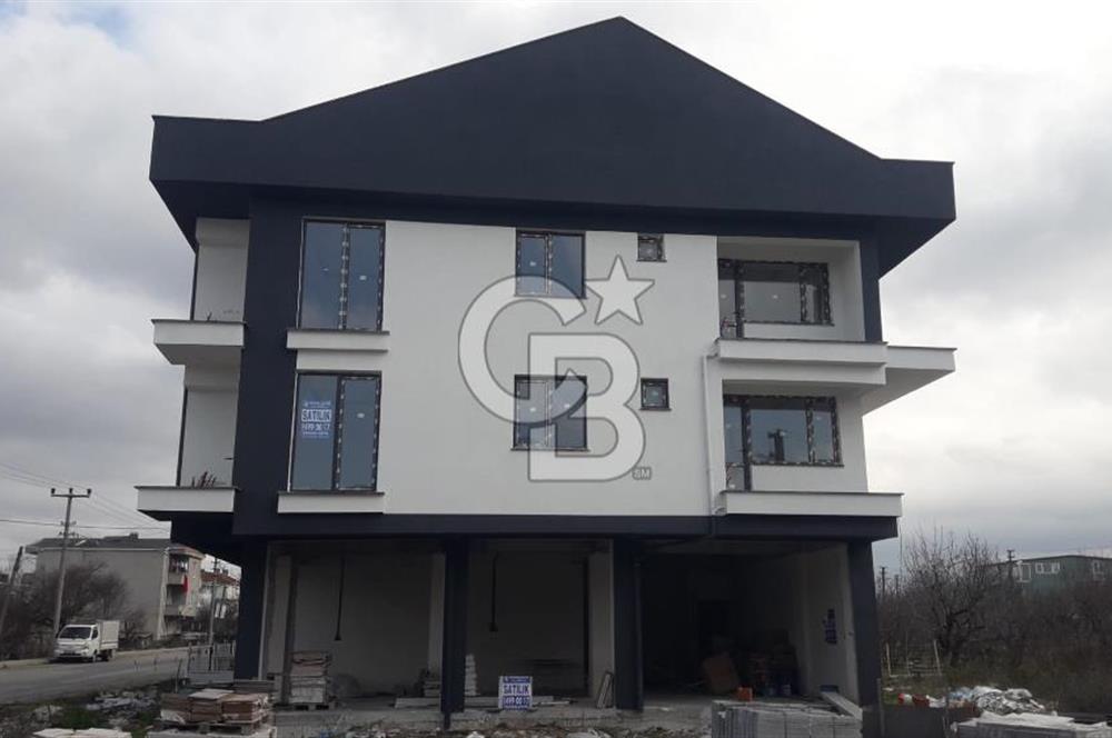 LAPSEKİ PAZAR YERİ YANINDA OKUL KARŞISI SATILIK İŞYERİ 