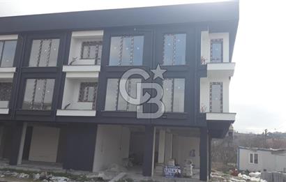 LAPSEKİ PAZAR YERİ YANINDA OKUL KARŞISI SATILIK İŞYERİ 