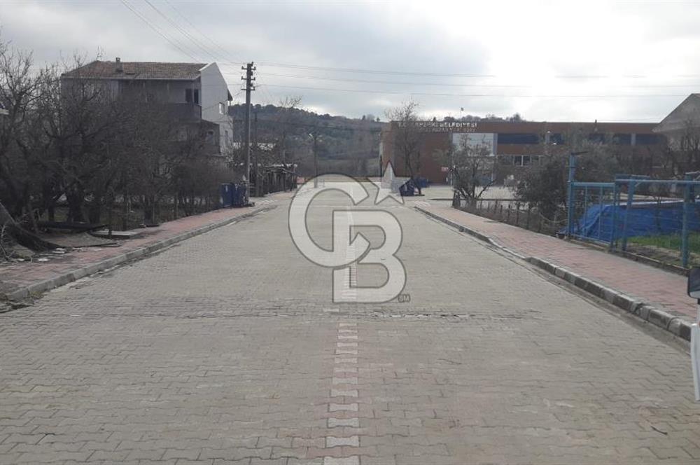 LAPSEKİ PAZAR YERİ YANINDA OKUL KARŞISI SATILIK İŞYERİ 