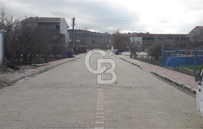 LAPSEKİ PAZAR YERİ YANINDA OKUL KARŞISI SATILIK İŞYERİ 