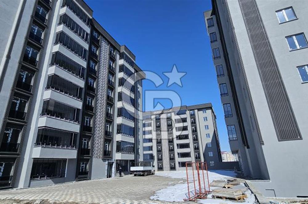 https://www.sahibinden.com/ilan/emlak-konut-satilik-cb-ata-dan-erzurum-yildizkent-deniz-sitesi-satilik-4-plus1-lux-daire-1230011411/detay/
