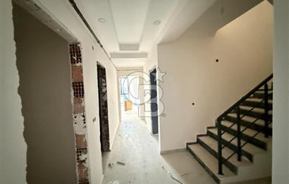 KARTEPE FSM DE MERKEZİ KONUMDA 4+1 GENİŞ SIFIR ÇATI DUBLEKS