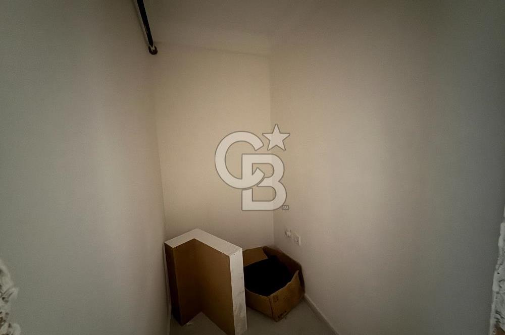 KARTEPE FSM DE MERKEZİ KONUMDA 4+1 GENİŞ SIFIR ÇATI DUBLEKS