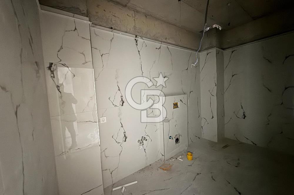 KARTEPE FSM DE MERKEZİ KONUMDA 4+1 GENİŞ SIFIR ÇATI DUBLEKS