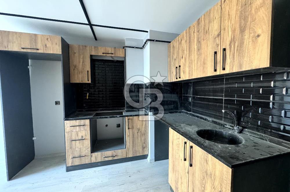 Tramvaya Yürüme Mesafesinde Sıfır Loft 1+1 Daire
