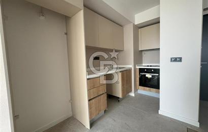 ATAŞEHİR GAYDA VERA SİTESİ HAVUZ&PEYZAJ CEPHE, SATILIK 1+1 DAİRE