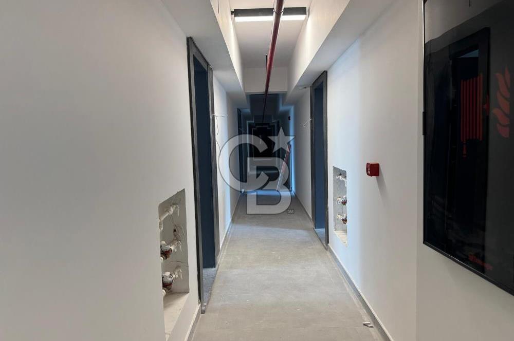 ATAŞEHİR GAYDA VERA SİTESİ HAVUZ&PEYZAJ CEPHE, SATILIK 1+1 DAİRE