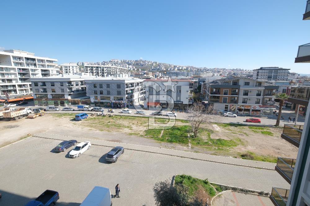 KATİP ÇELEBİ ÜNİVERSİTESİNE CEPHE EŞYALI 1+1 KİRALIK ARAKAT