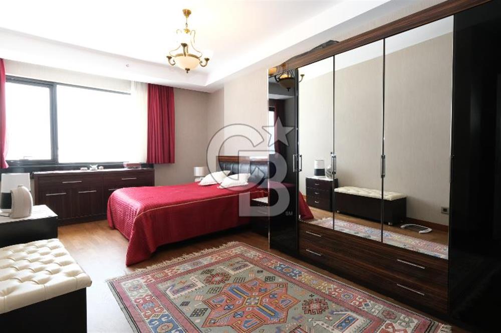 İncek Prestij Sitesinde Büyük Tip Satılık 2+1 Daire