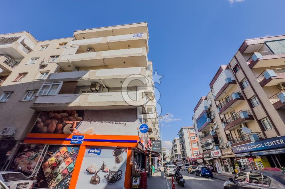 Nergiz Cadde Üstü Satılık Tadilatlı 3+1 Geniş Kilerli Daire