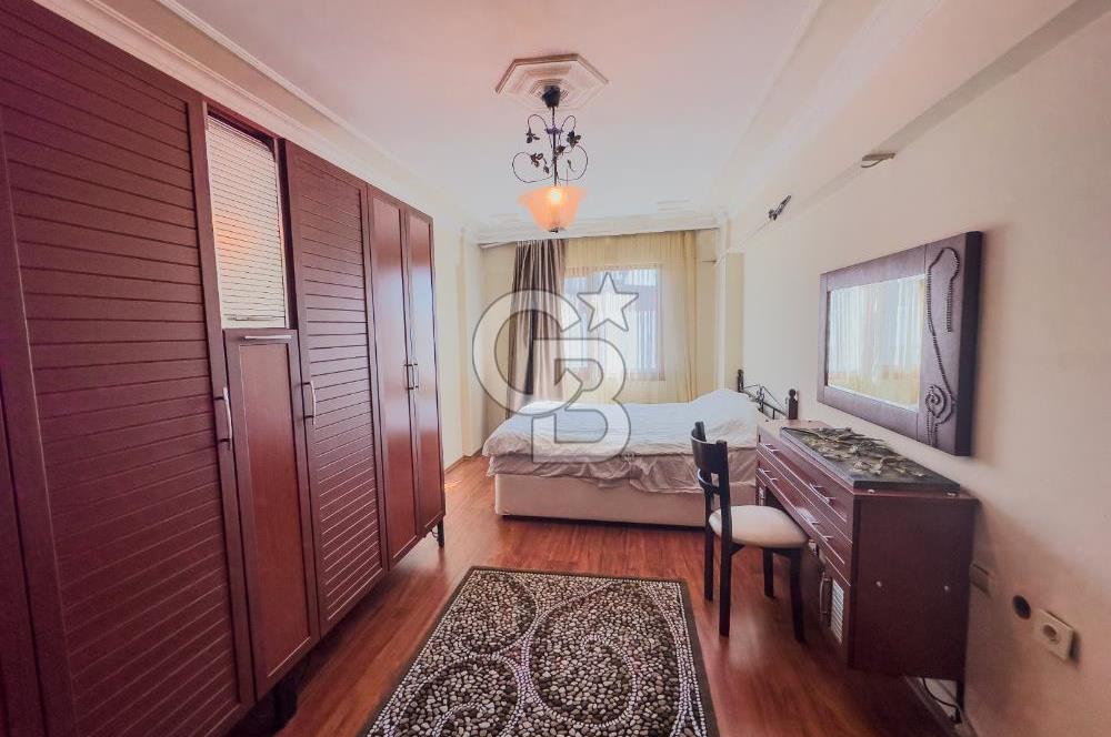 Nergiz Cadde Üstü Satılık Tadilatlı 3+1 Geniş Kilerli Daire