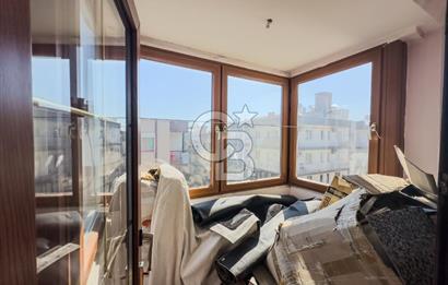 Nergiz Cadde Üstü Satılık Tadilatlı 3+1 Geniş Kilerli Daire