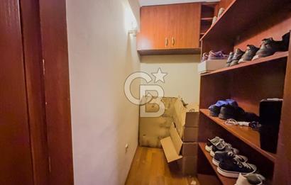 Nergiz Cadde Üstü Satılık Tadilatlı 3+1 Geniş Kilerli Daire