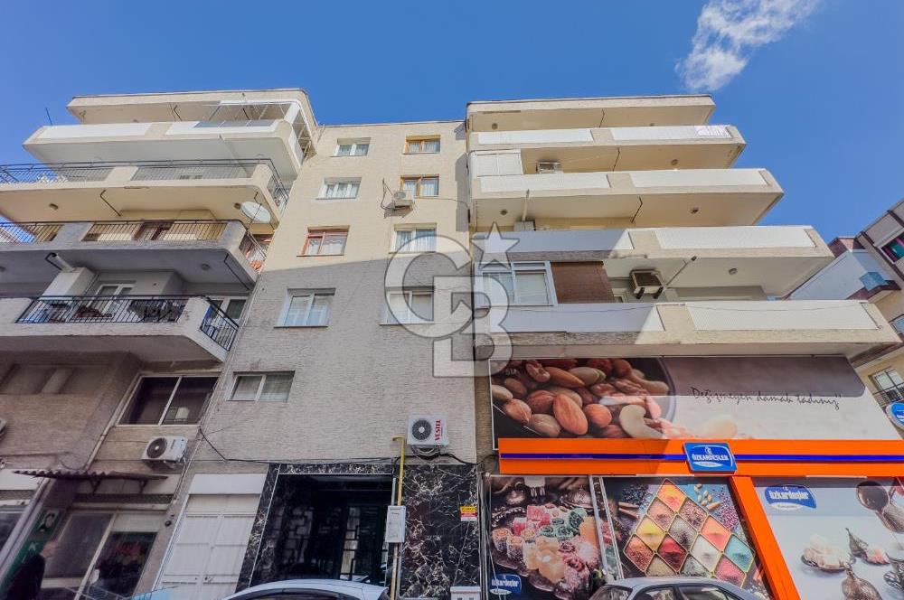 Nergiz Cadde Üstü Satılık Tadilatlı 3+1 Geniş Kilerli Daire