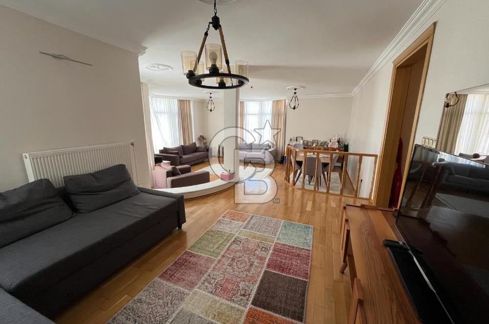 İSTANBUL BEYKOZ DA SİTE İÇİNDE İÇİ BOŞ YATIRIMLIK SATILIK DAİRE