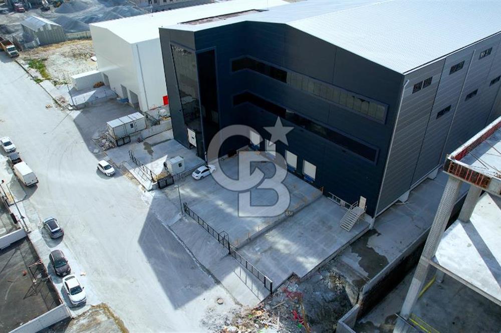 Arnavutköy Deliklikaya 4600m² Kiralık Lojistik Depo-4Tır Rampalı