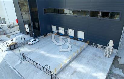 Arnavutköy Deliklikaya 4600m² Kiralık Lojistik Depo-4Tır Rampalı