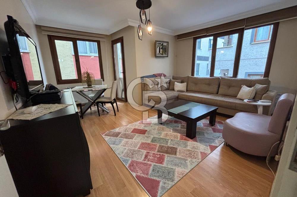 Askeri Cepheye İkinci Bina Satılık 2+1 Bakımlı Daire