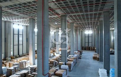 Arnavutköy Deliklikaya 4600m² Kiralık Lojistik Depo-4Tır Rampalı