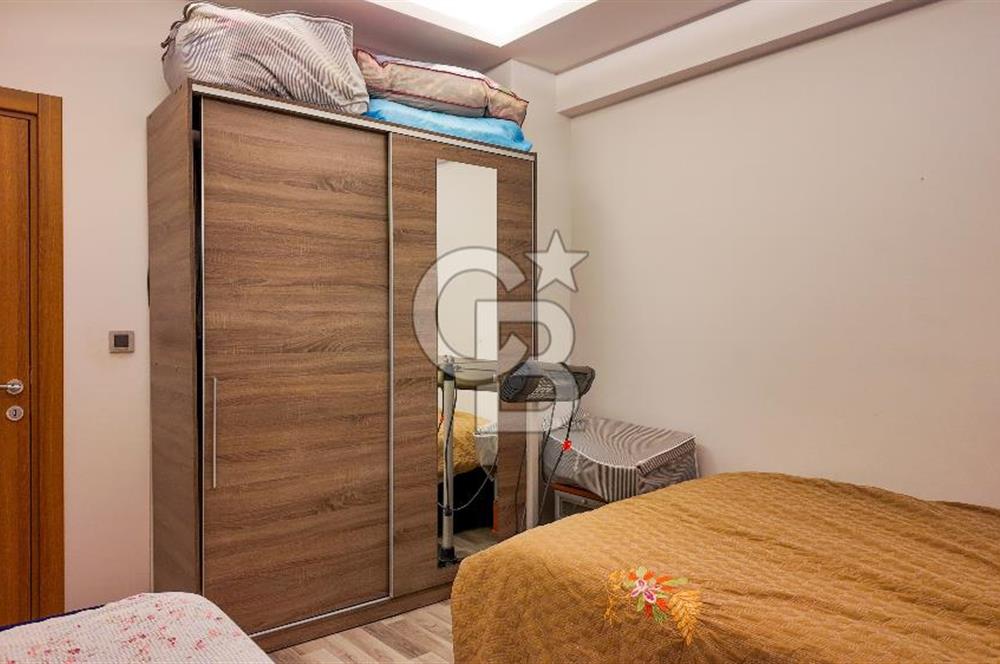 Yeni Foça Burunucu’nda 8+1 Denize Sıfır Satılık Lüks Villa