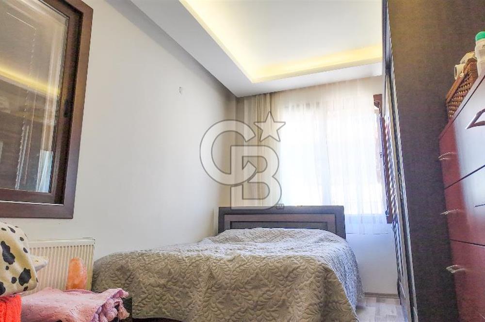 Yeni Foça Burunucu’nda 8+1 Denize Sıfır Satılık Lüks Villa