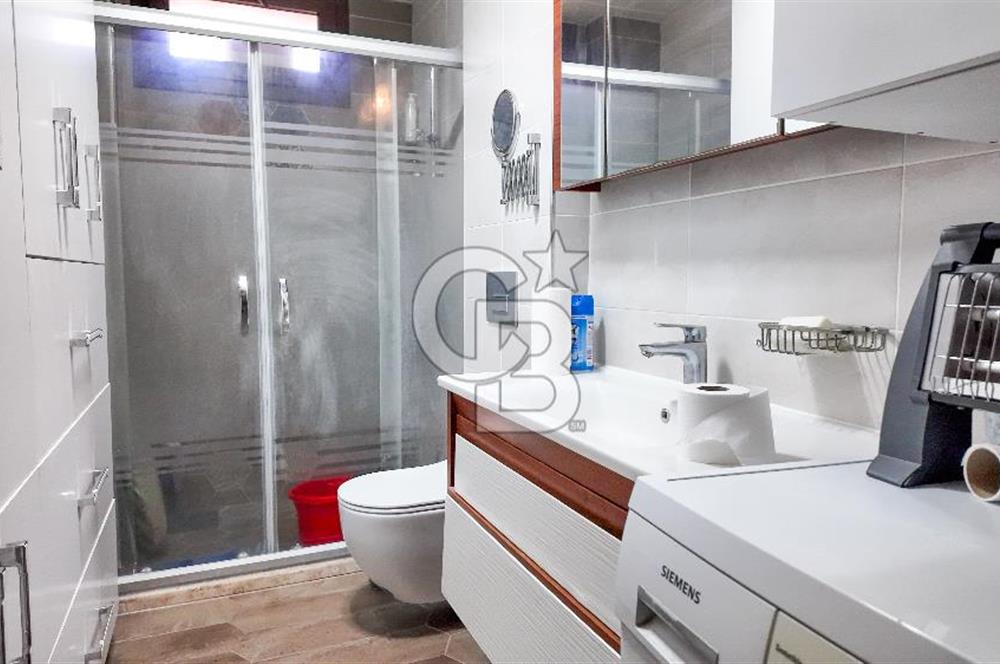 Yeni Foça Burunucu’nda 8+1 Denize Sıfır Satılık Lüks Villa