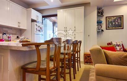 Yeni Foça Burunucu’nda 8+1 Denize Sıfır Satılık Lüks Villa