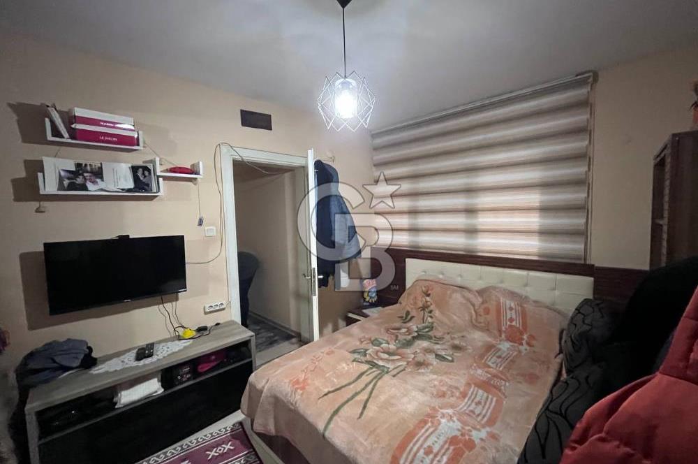 Alsancak Mimar Sinan Caddesinde 3+1 100 m2 Satılık Daire