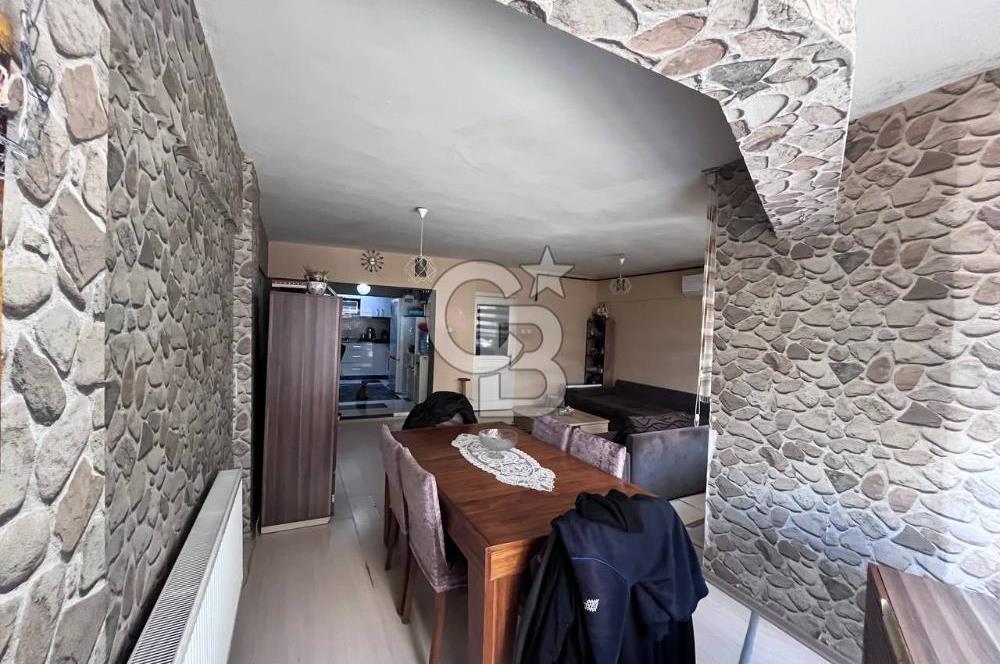 Alsancak Mimar Sinan Caddesinde 3+1 100 m2 Satılık Daire