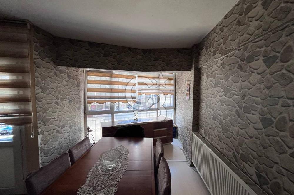 Alsancak Mimar Sinan Caddesinde 3+1 100 m2 Satılık Daire