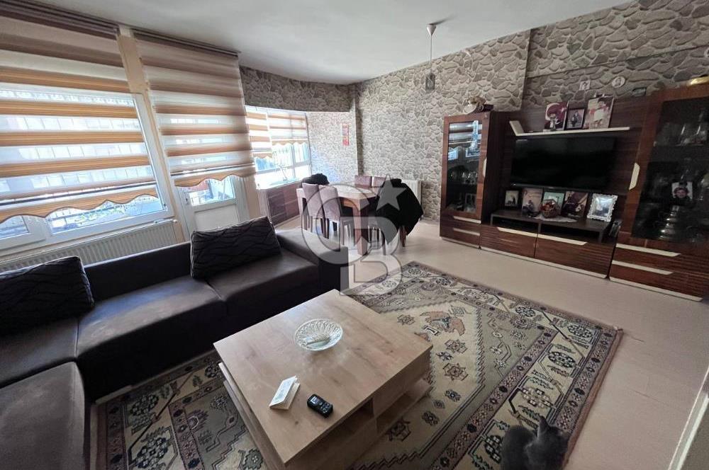 Alsancak Mimar Sinan Caddesinde 3+1 100 m2 Satılık Daire