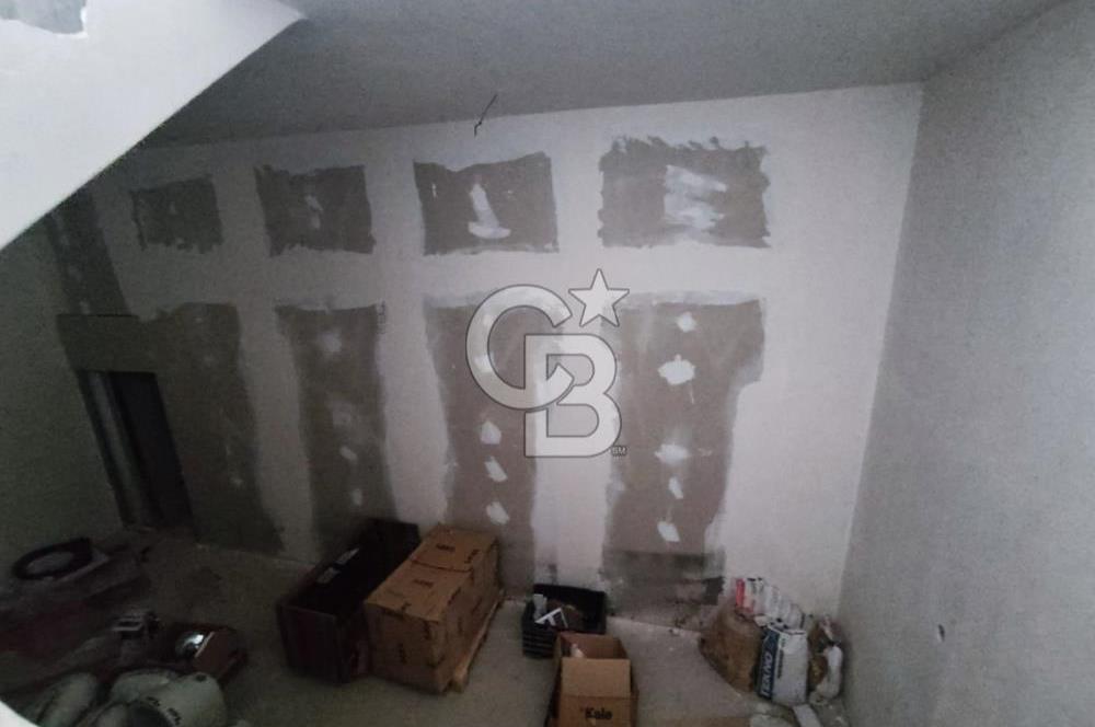 YALOVA ÇINARCIK ANA CADDEYE CEPHE KİRALIK DÜKKAN !. ( 90 m2 )