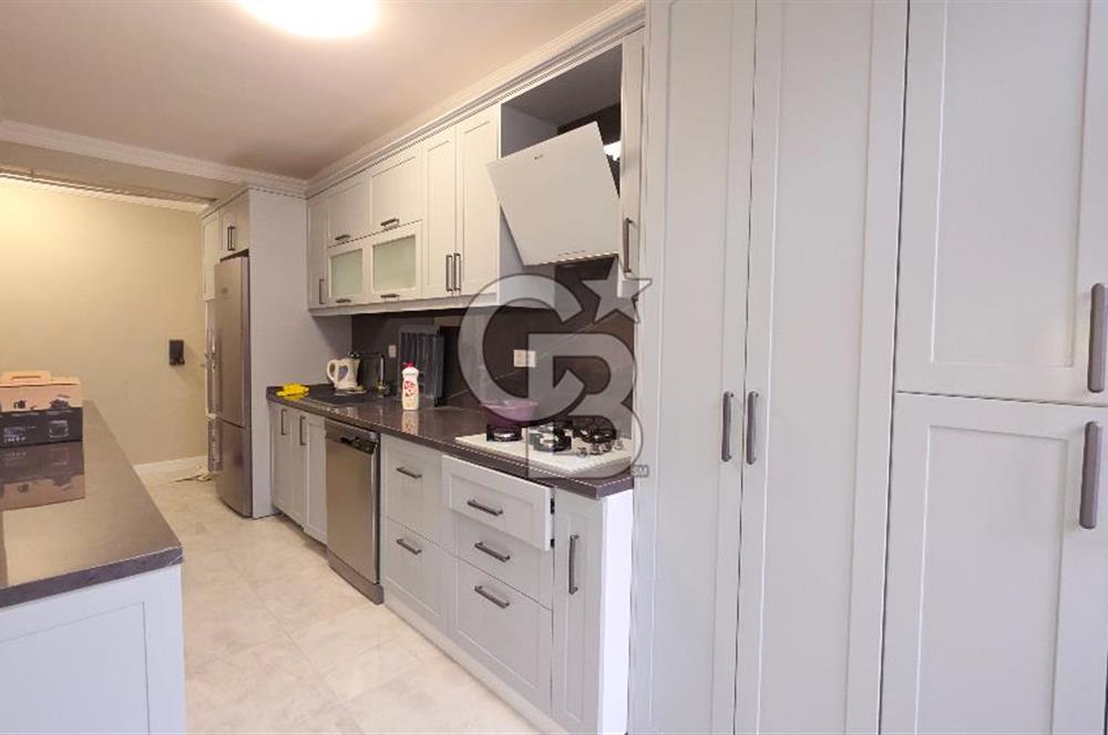 Silahşörler Caddesi 140m2,3+1 Full Tadilatlı,Asansörlü 4.kat
