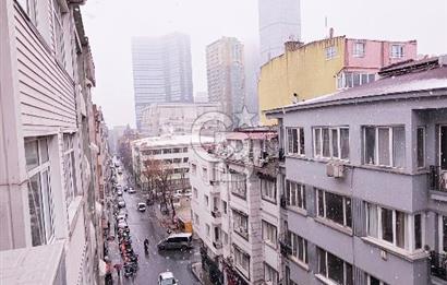 Silahşörler Caddesi 140m2,3+1 Full Tadilatlı,Asansörlü 4.kat