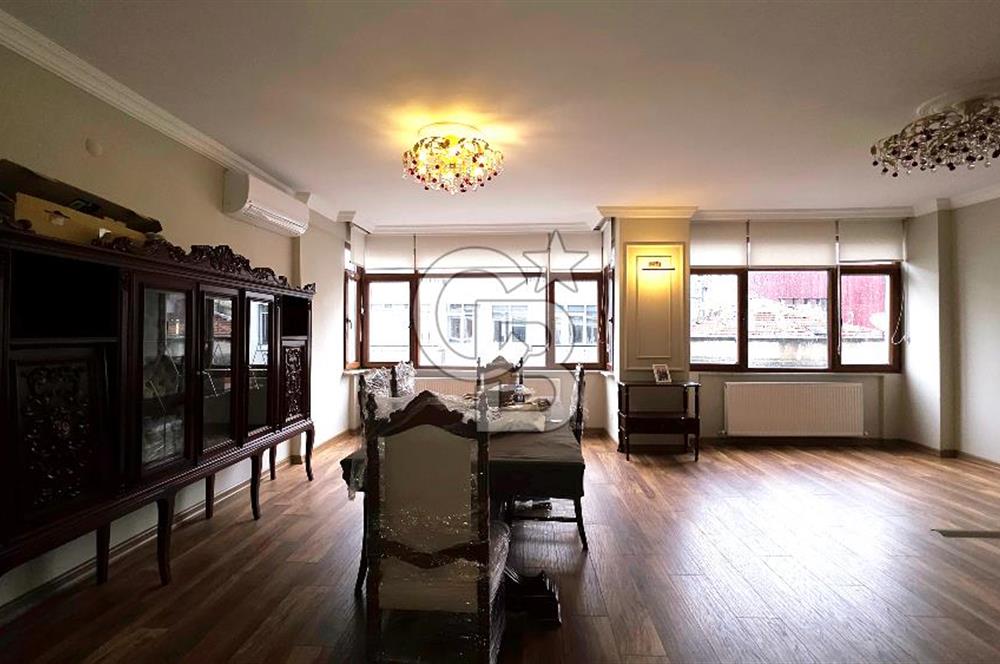 Silahşörler Caddesi 140m2,3+1 Full Tadilatlı,Asansörlü 4.kat