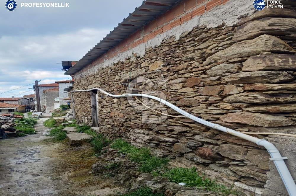 Karaburun Sarpıncık Köy Merkezinde Satılık Arsa