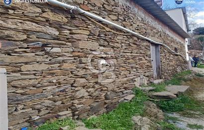 Karaburun Sarpıncık Köy Merkezinde Satılık Arsa