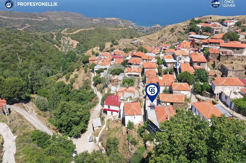 Karaburun Sarpıncık Köy Merkezinde Satılık Arsa