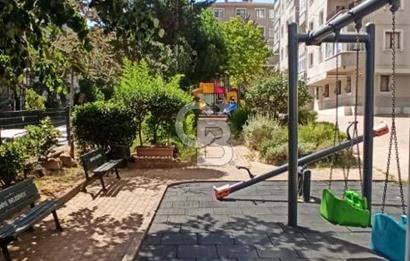 ÜMRANİYE ÇAKMAK SİTE İÇERİSİNDE 3+1 160 M2 MÜKEMMEL DAİRE