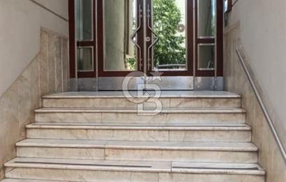 ÜMRANİYE ÇAKMAK SİTE İÇERİSİNDE 3+1 160 M2 MÜKEMMEL DAİRE