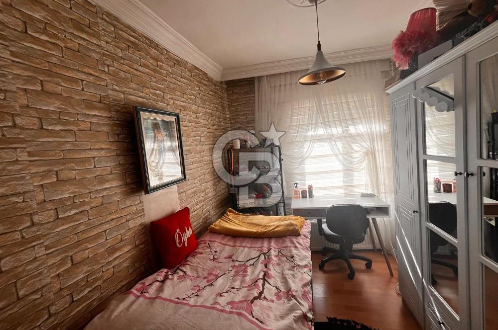 ŞAFAKTEPE' DE YAPILI ARA KATTA TÜM CEPHELERİ AÇIK 3+1 DAİRE