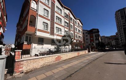 ŞAFAKTEPE' DE YAPILI ARA KATTA TÜM CEPHELERİ AÇIK 3+1 DAİRE