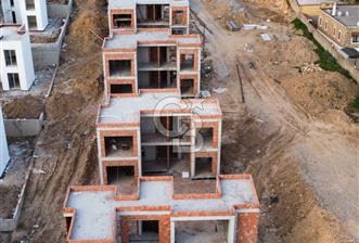 DEREKÖY'DE PROJEDEN SATILIK 180 M2 3+1 HAVUZLU MÜSTAKİL VİLLA