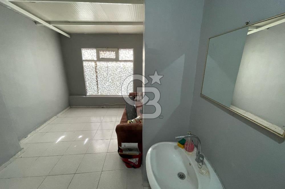  Konak Gültepe’de 430 m2 Devren Kiralık Avm 