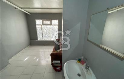  Konak Gültepe’de 430 m2 Devren Kiralık Avm 