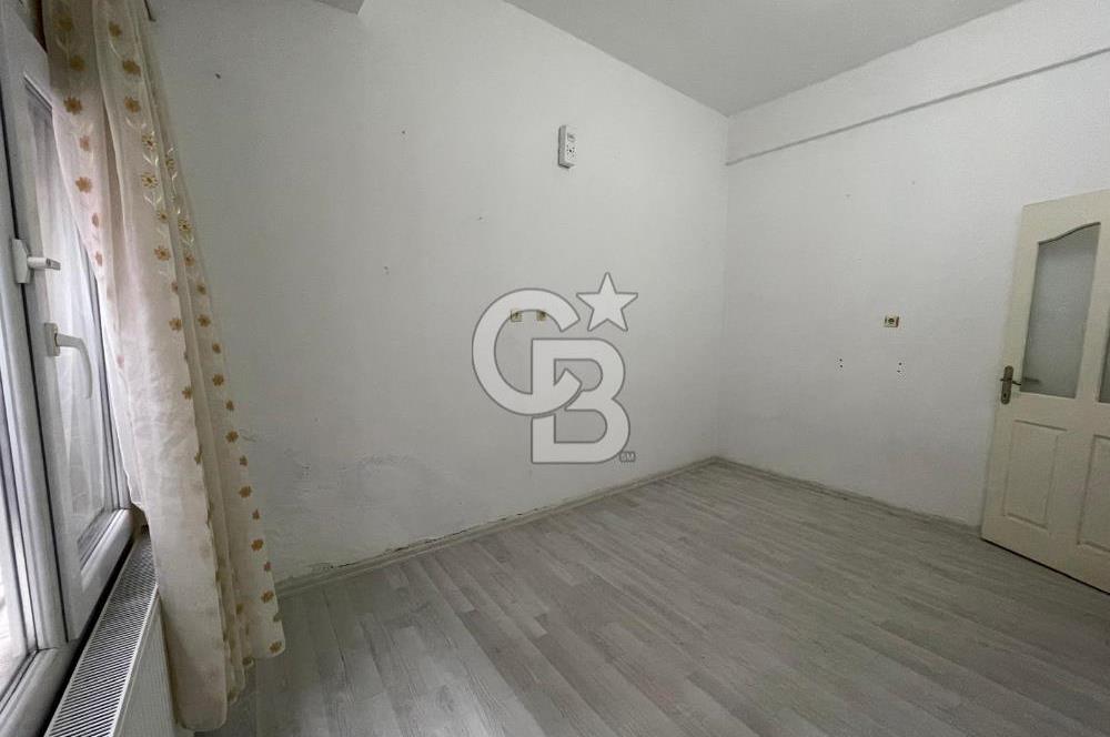 Bayraklı Mansuroğlu’nda 1+1 Bahçeli Kiralık Daire